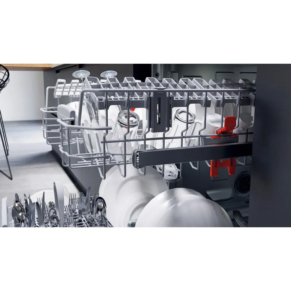 Lavastoviglie HOTPOINT a Scomparsa Totale Classe D 14 Coperti HIC 3C34 - 2